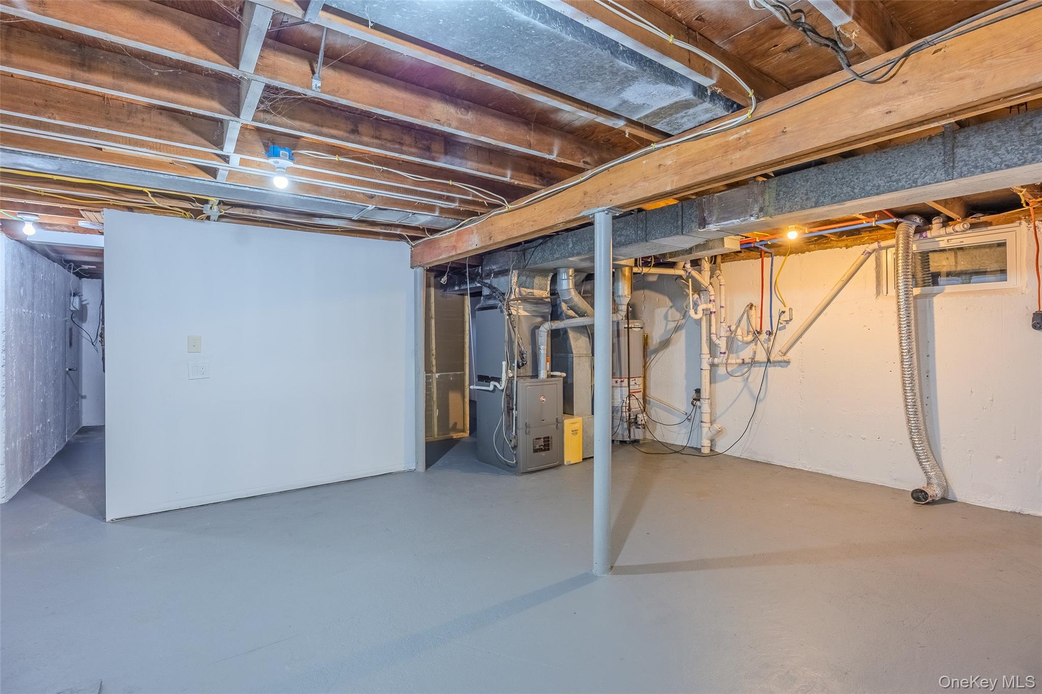 31 Colony Road, Port Jefferson Station, NY 11776