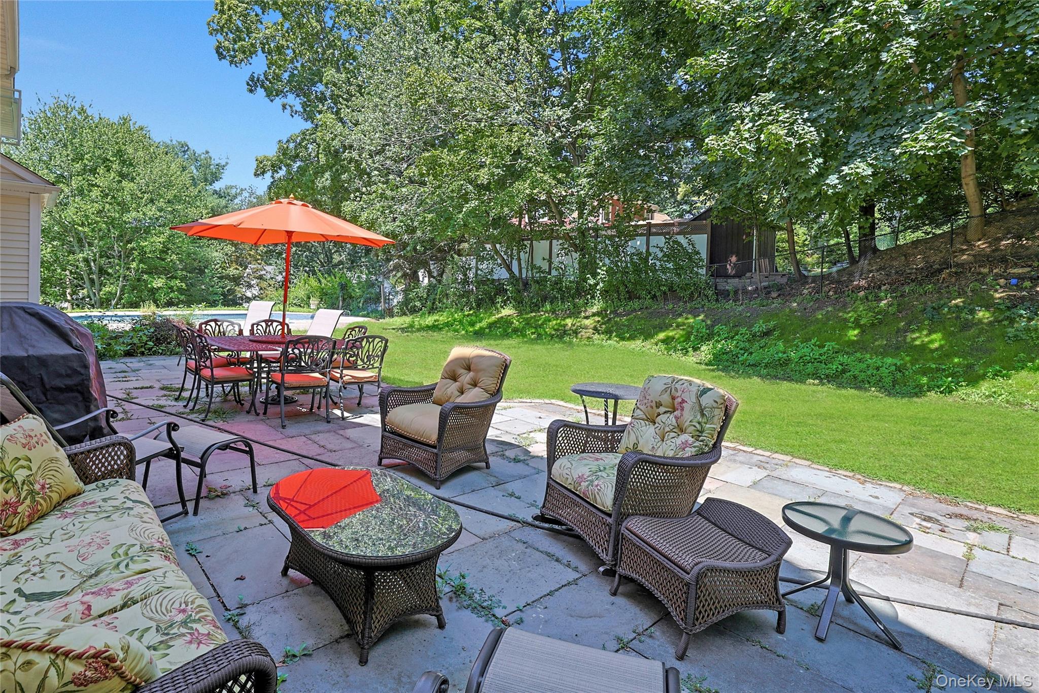 138 Whittier Drive, Thornwood, NY 10594