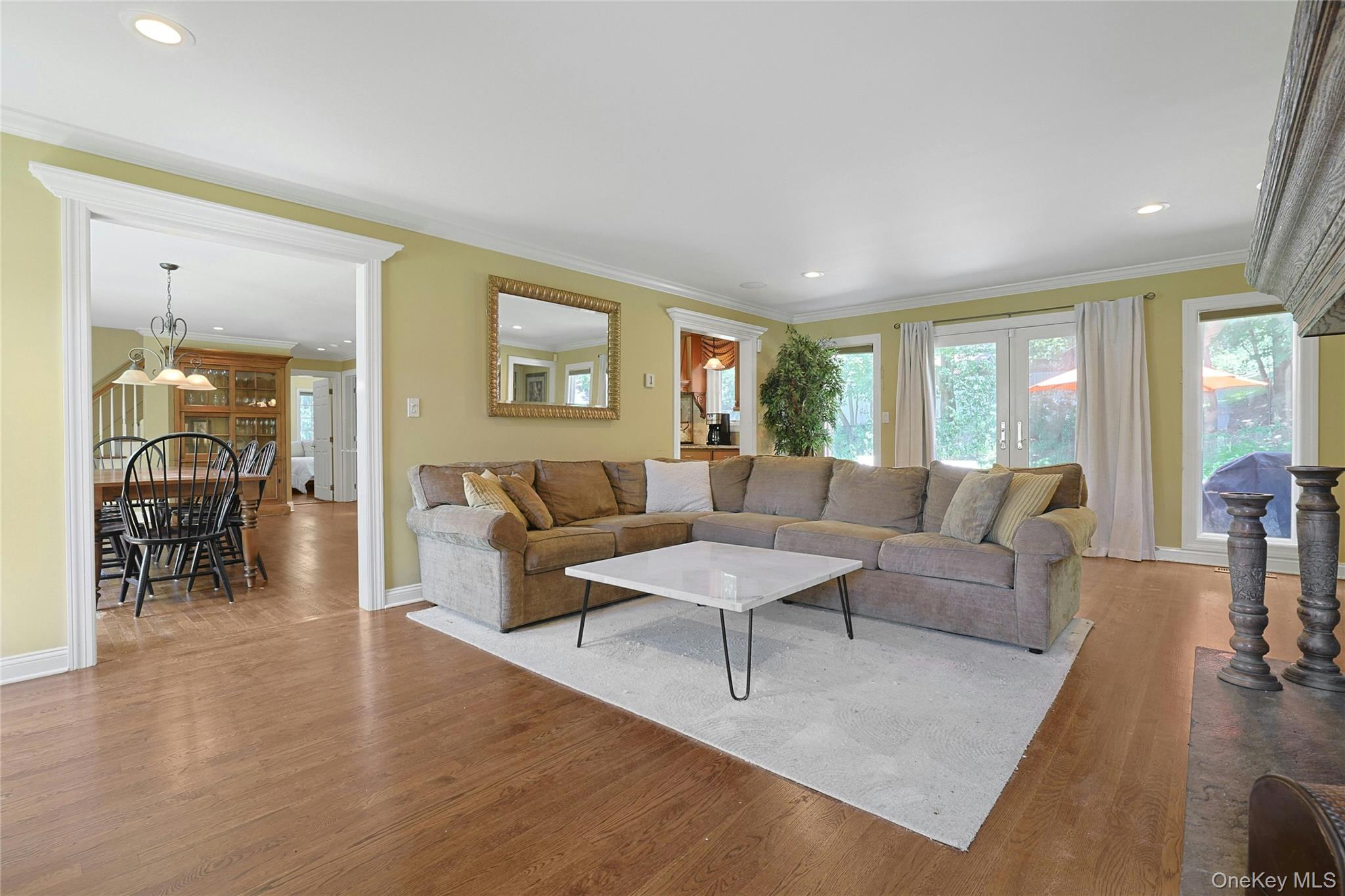 138 Whittier Drive, Thornwood, NY 10594