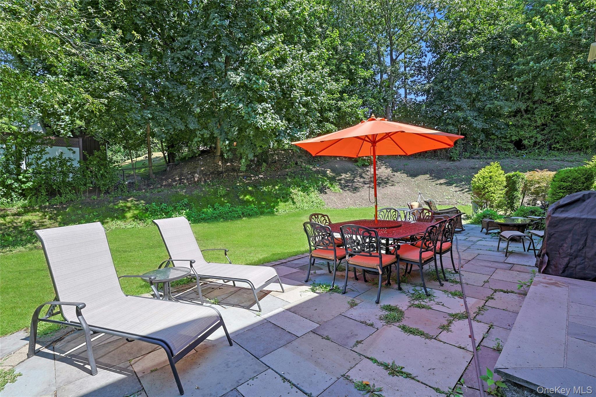 138 Whittier Drive, Thornwood, NY 10594