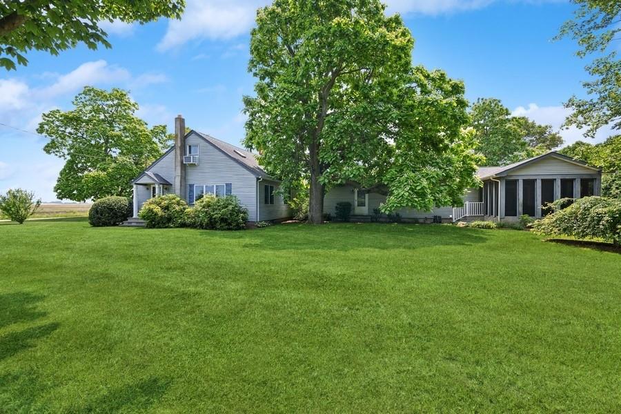 6580 Oregon Road, Cutchogue, NY 11935