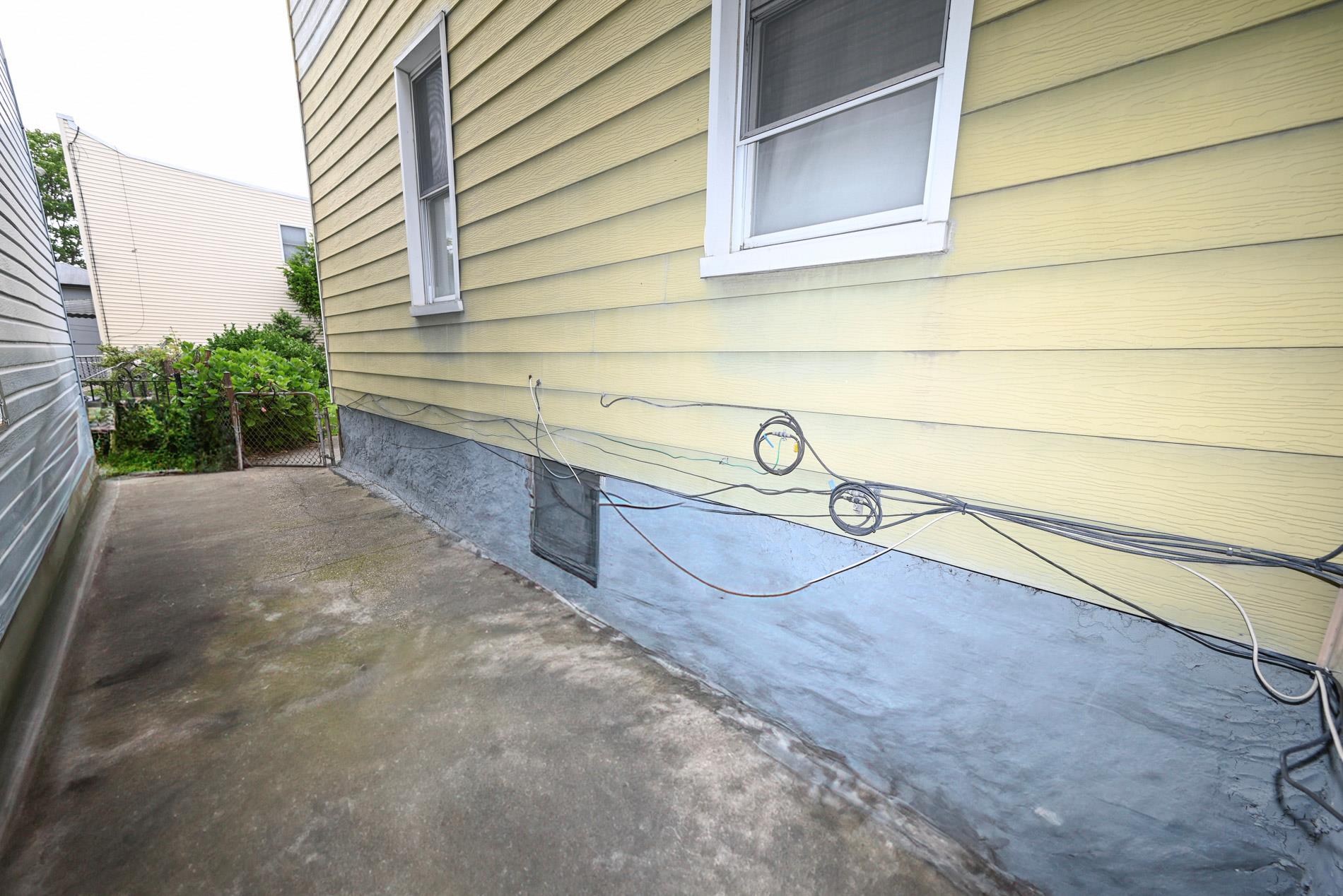 56-57 61st Street, Maspeth, NY 11378