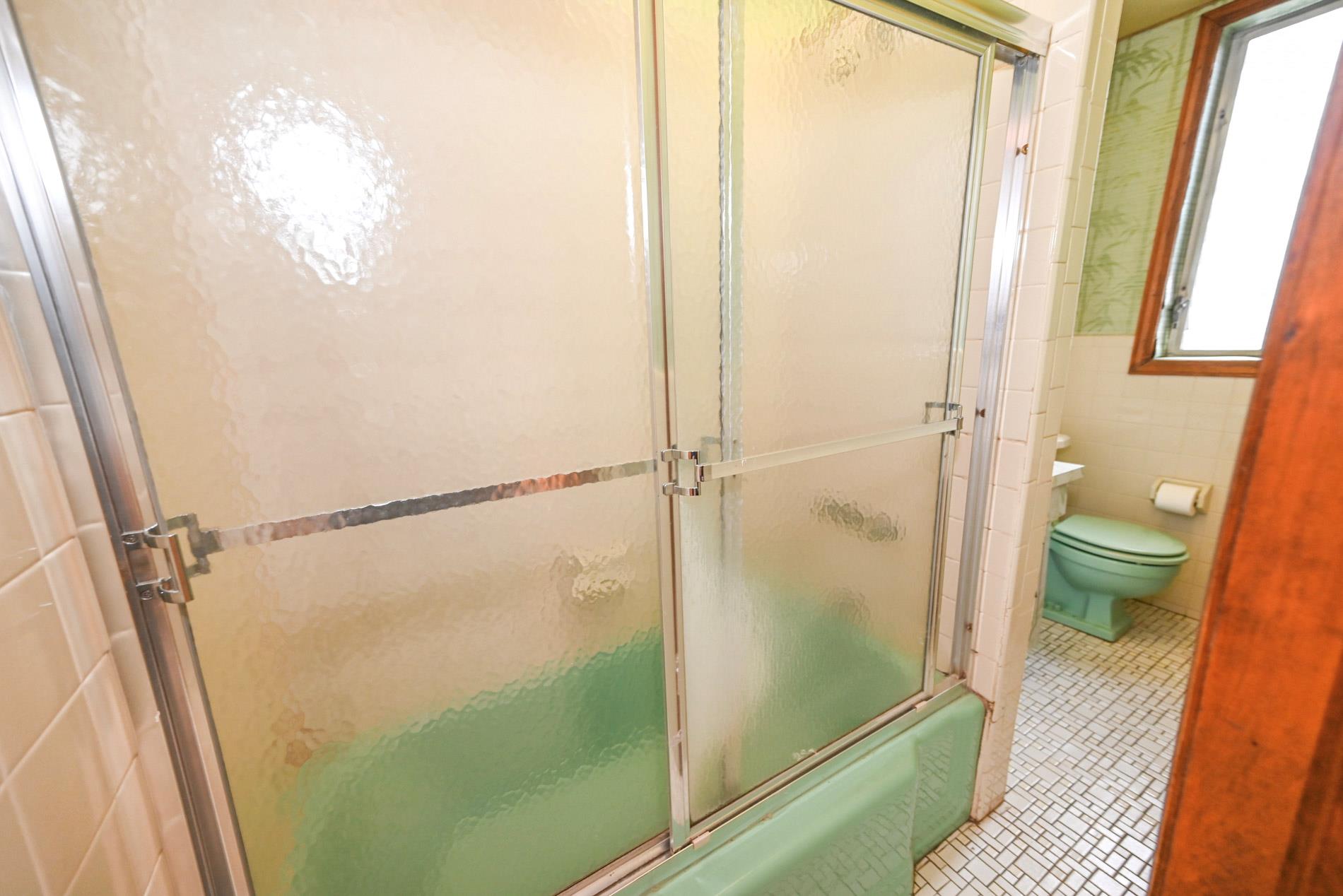 56-57 61st Street, Maspeth, NY 11378