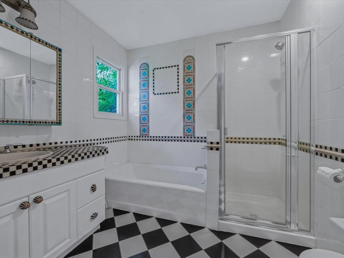 74 Margaret Avenue, Lawrence, NY 11559