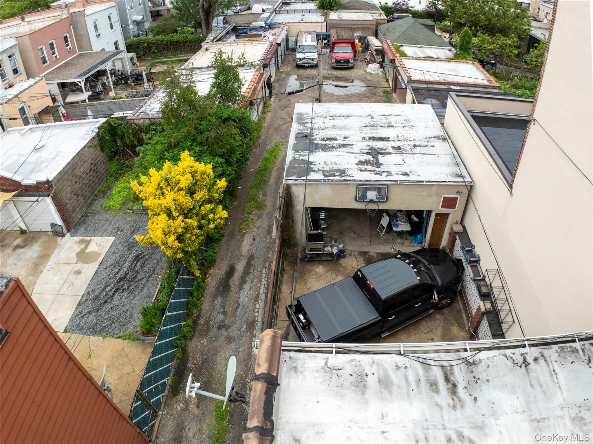 3014 21st Street, Astoria, NY 11103