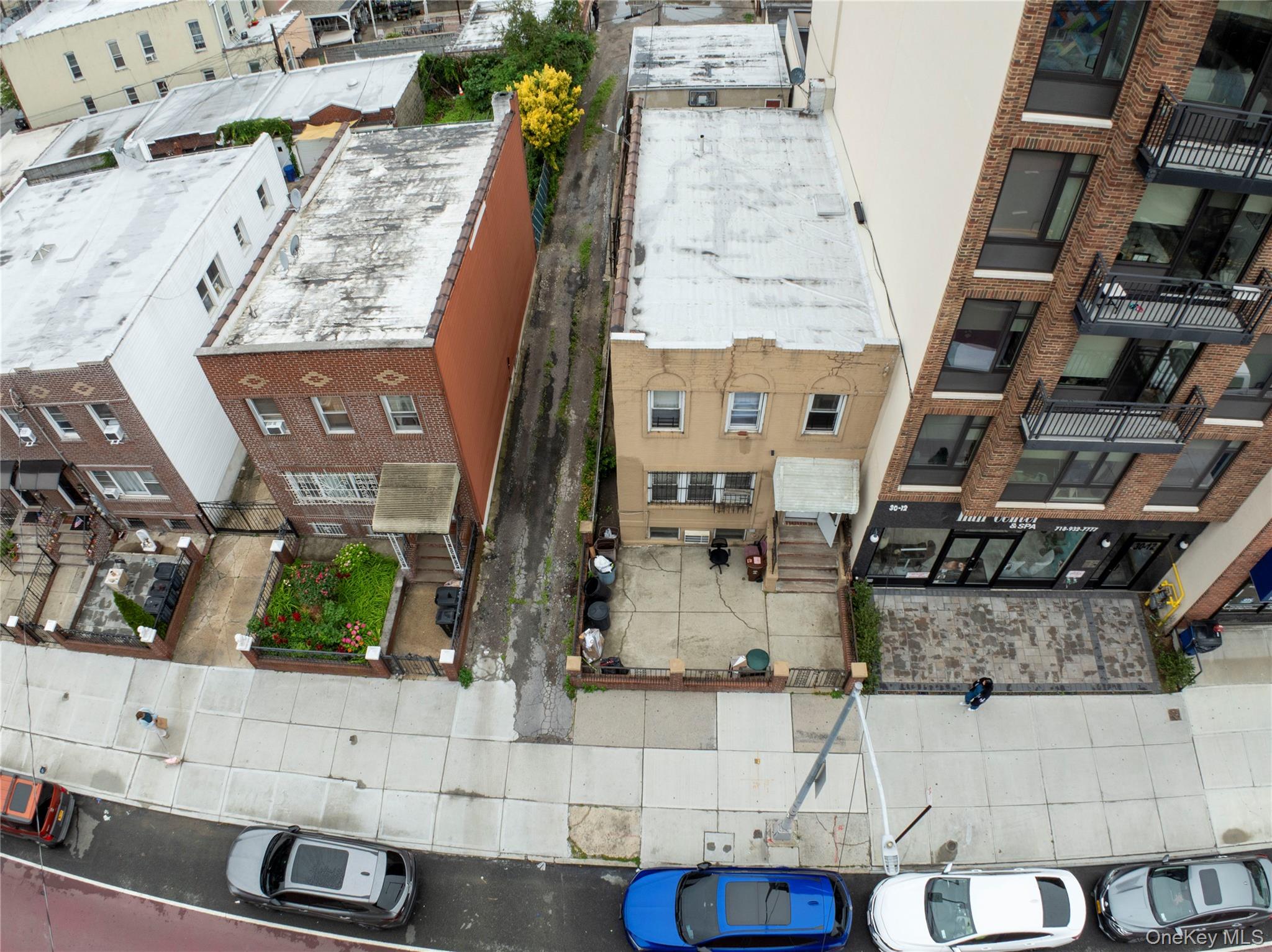 3014 21st Street, Astoria, NY 11103