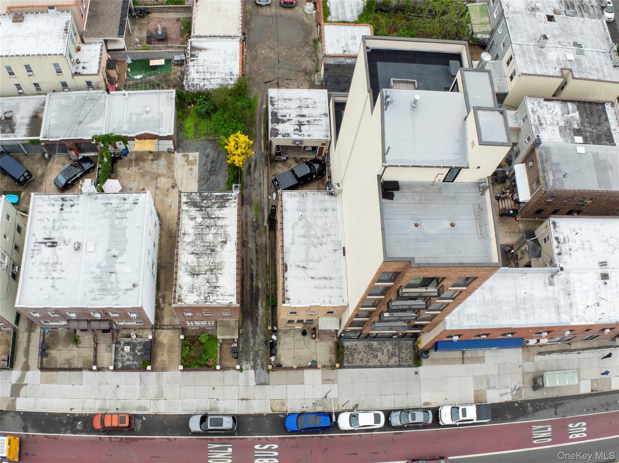 3014 21st Street, Astoria, NY 11103