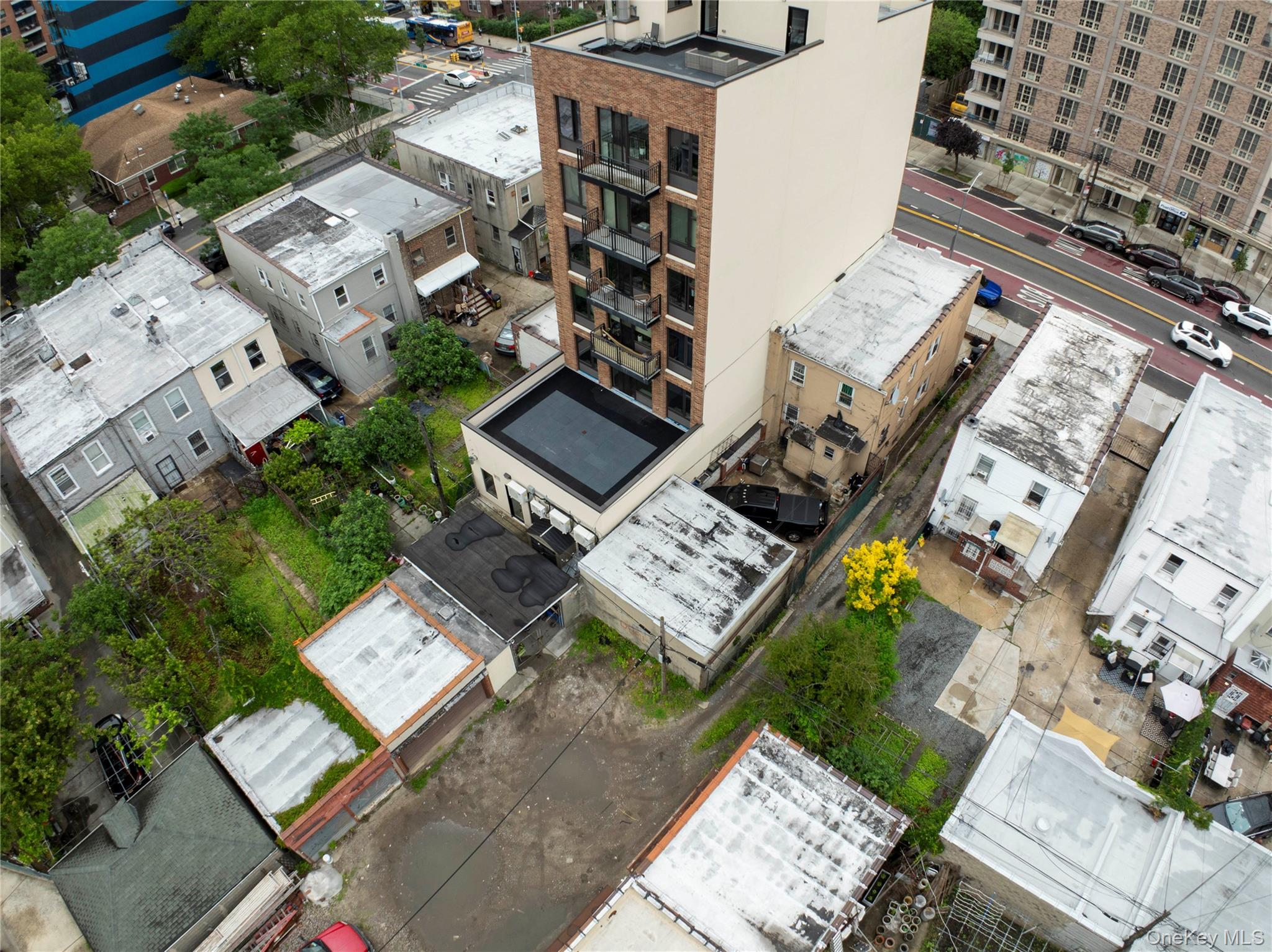 3014 21st Street, Astoria, NY 11103