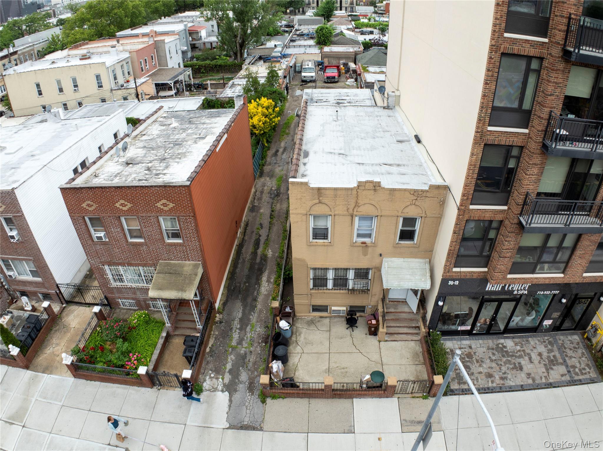 3014 21st Street, Astoria, NY 11103