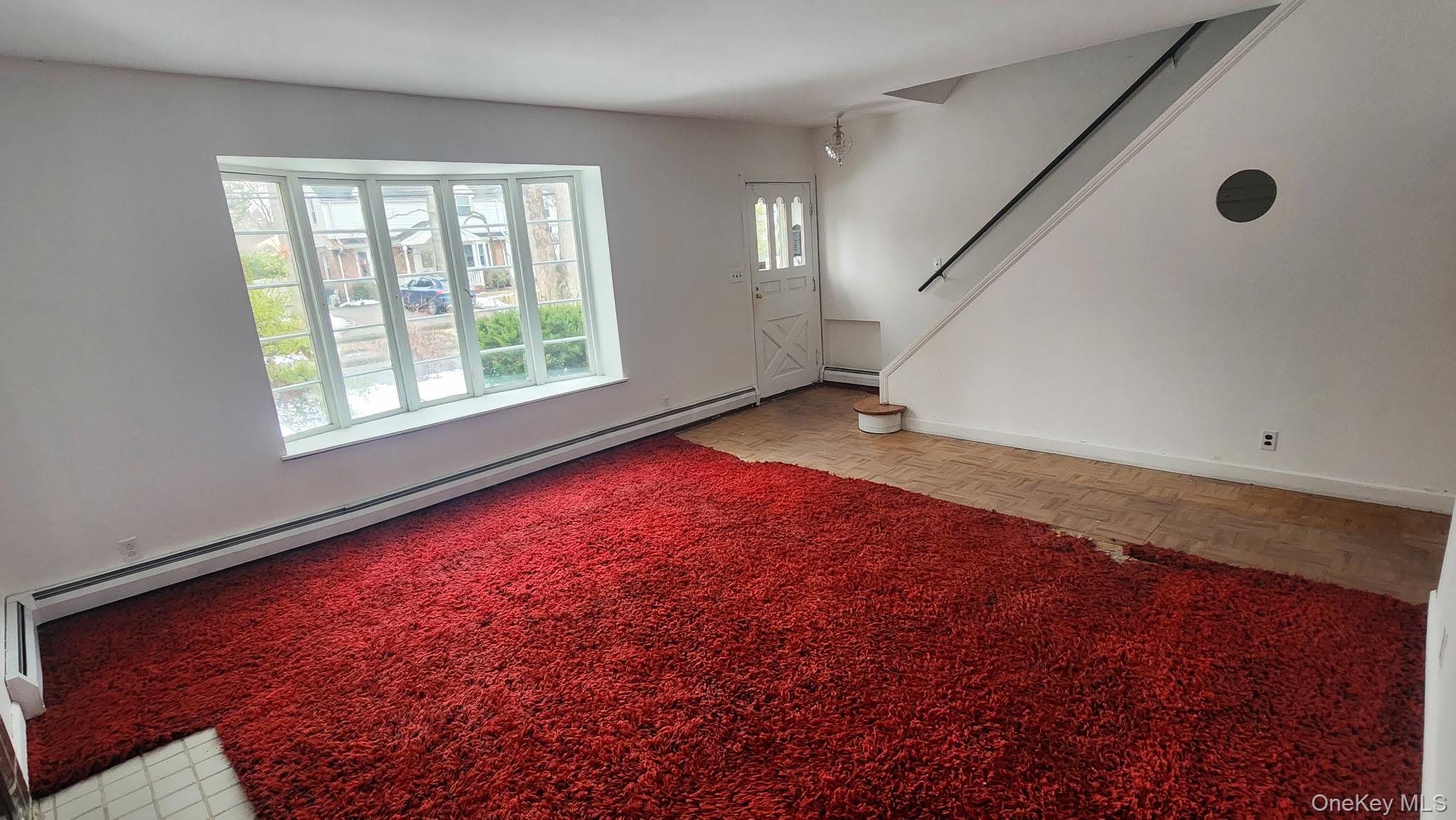 163 Scarcliffe Drive, Malverne, NY 11565