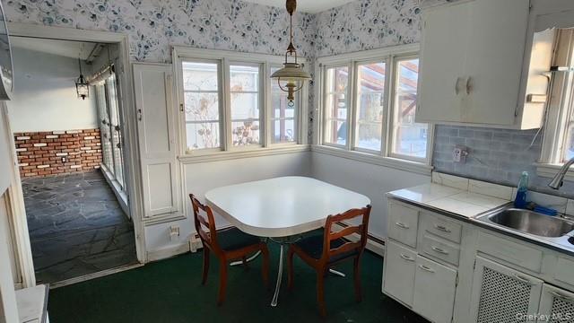 163 Scarcliffe Drive, Malverne, NY 11565