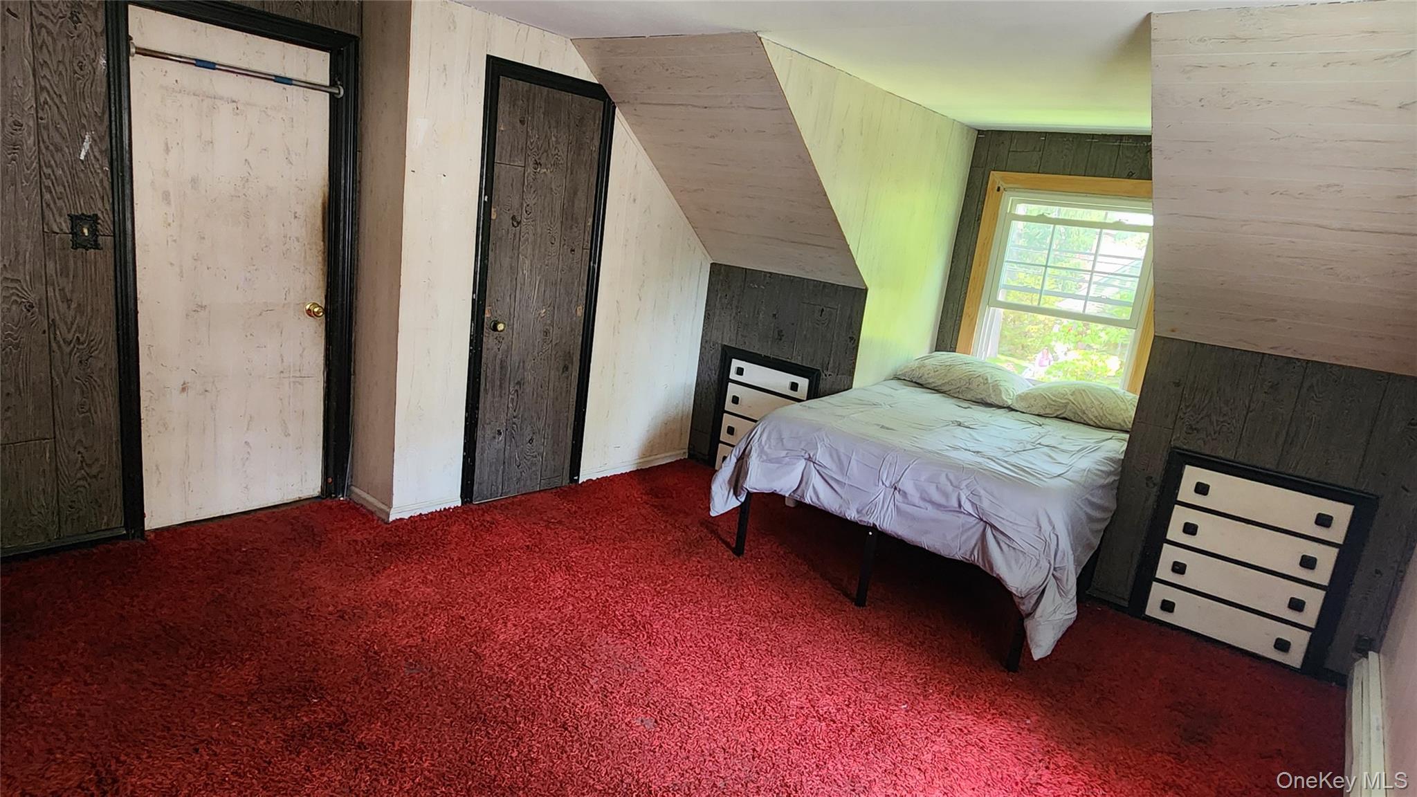 163 Scarcliffe Drive, Malverne, NY 11565