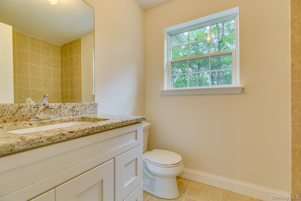 117 CURRANS, Middle Island, NY 11953