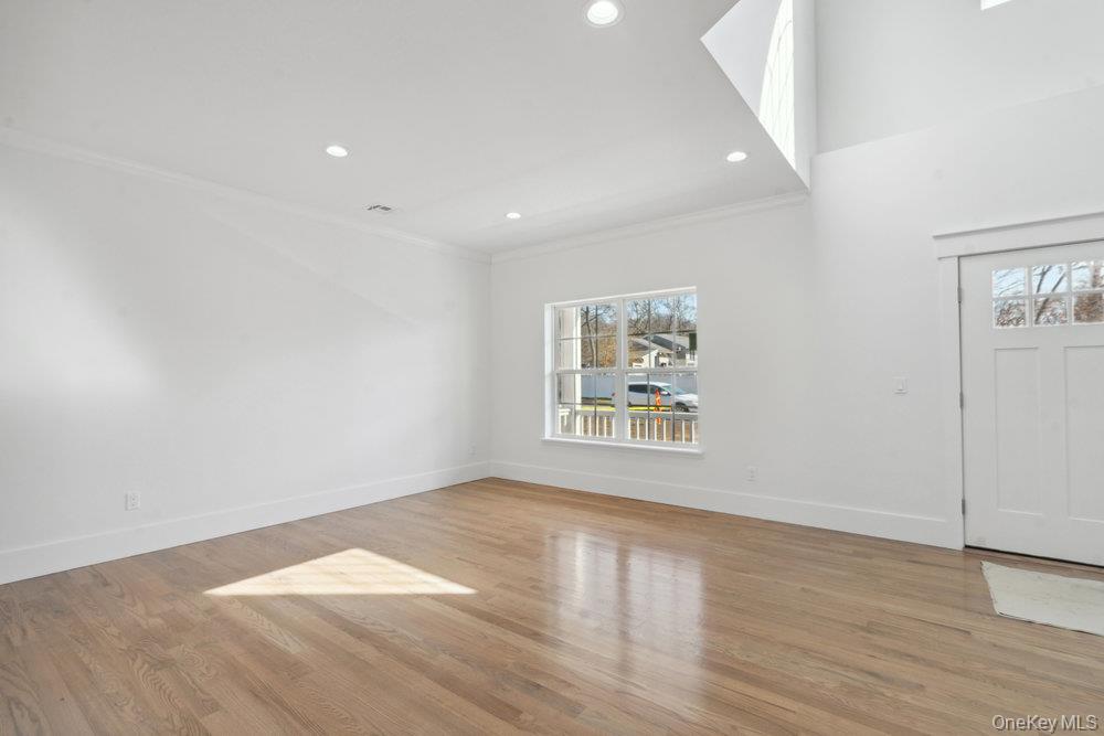 117 CURRANS, Middle Island, NY 11953