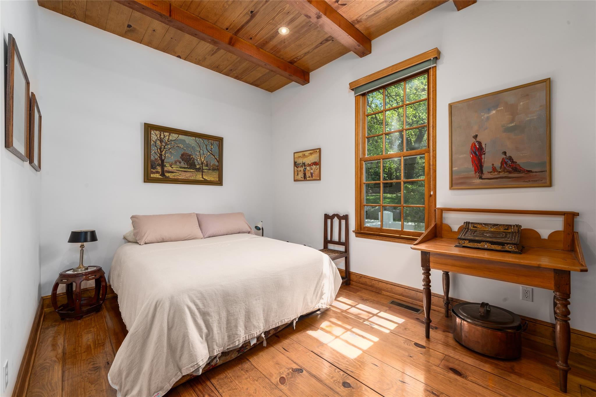 215 Hillcrest Drive N, Orient, NY 11957