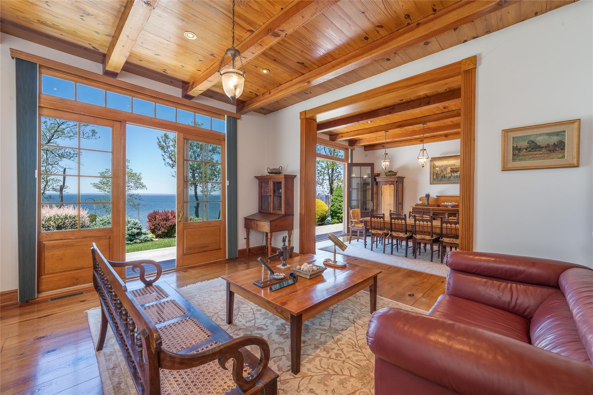 215 Hillcrest Drive N, Orient, NY 11957