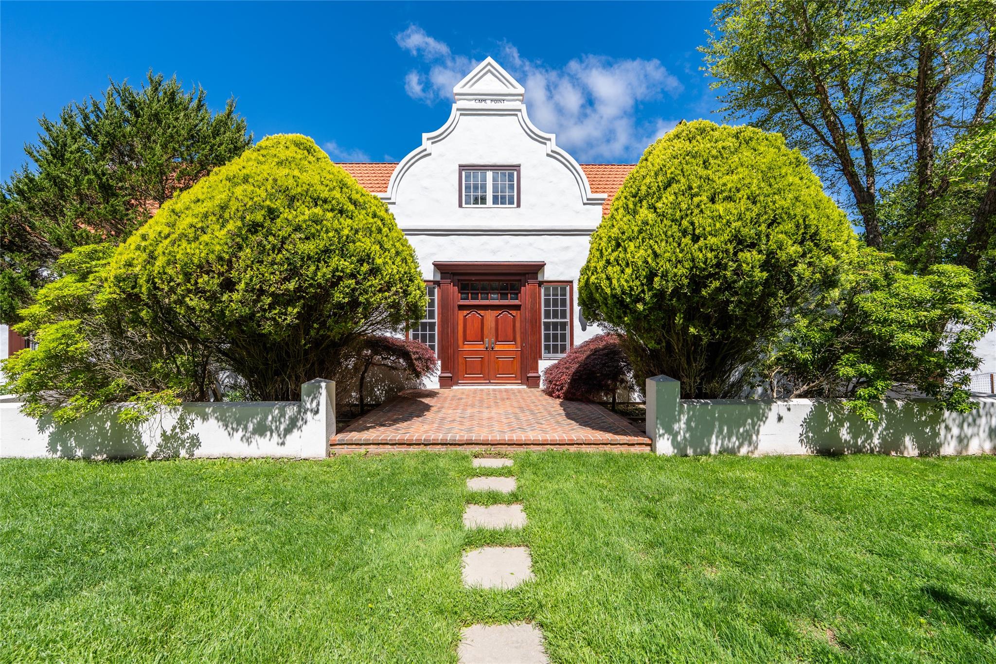 215 Hillcrest Drive N, Orient, NY 11957