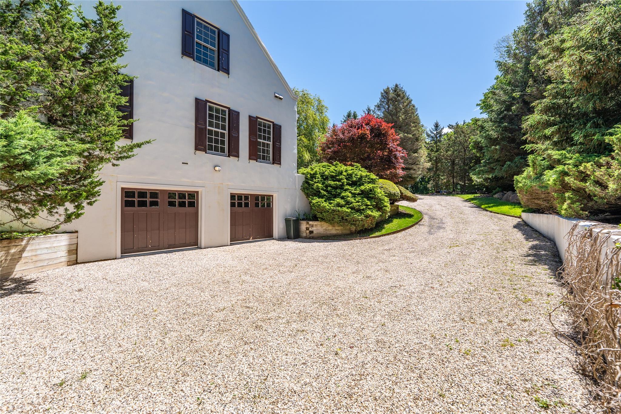 215 Hillcrest Drive N, Orient, NY 11957