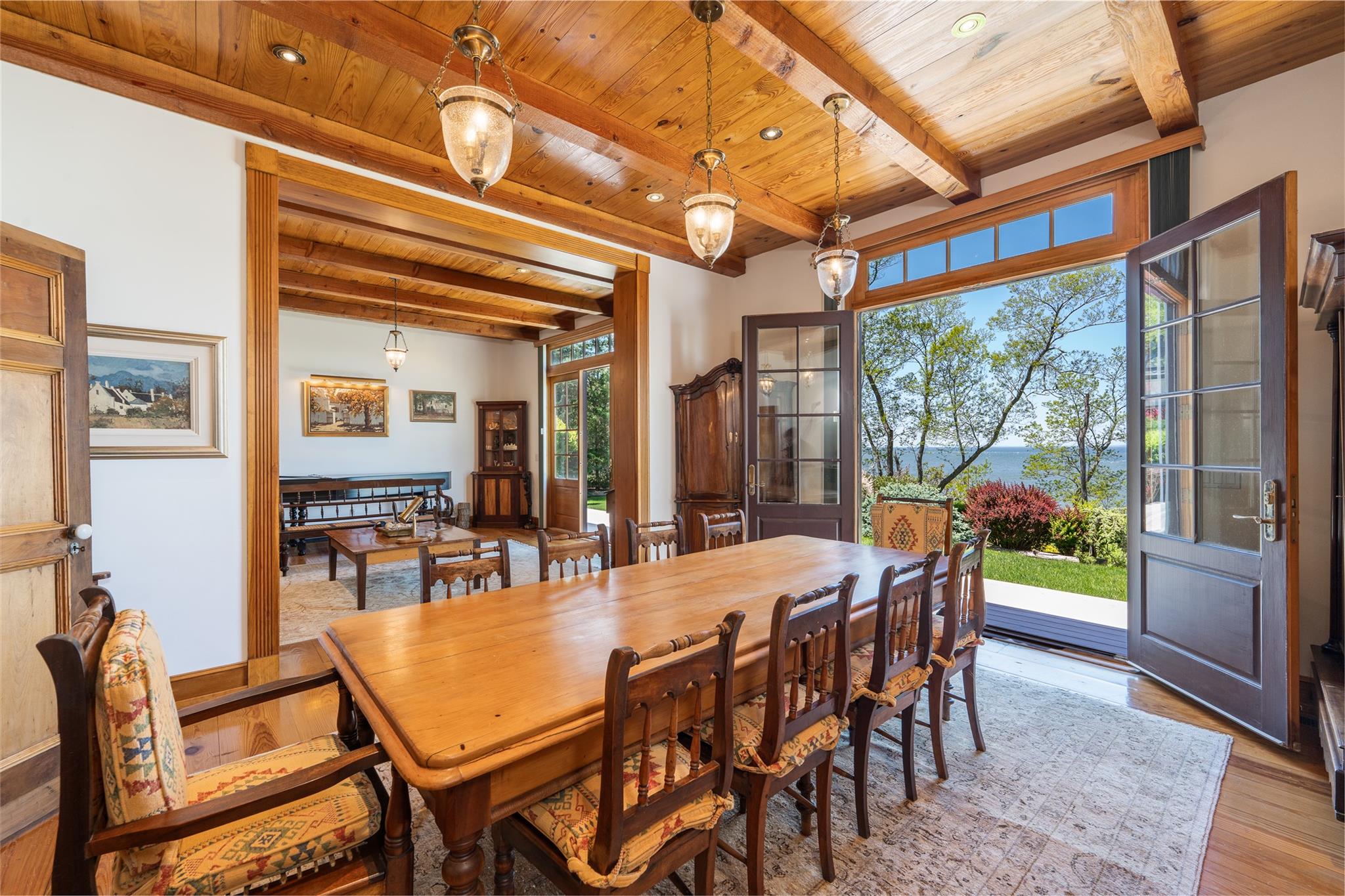 215 Hillcrest Drive N, Orient, NY 11957