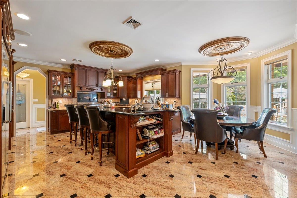 135 Millet Street N, Dix Hills, NY 11746