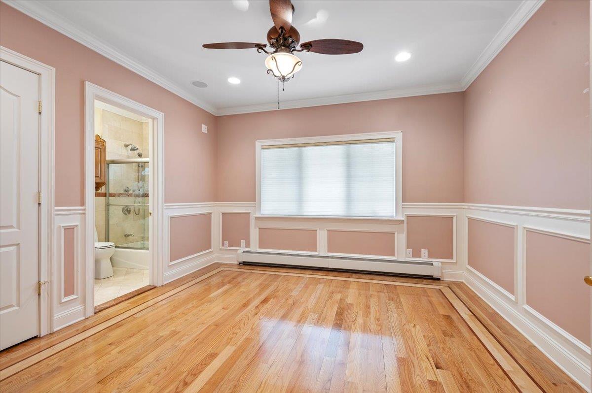 135 Millet Street N, Dix Hills, NY 11746