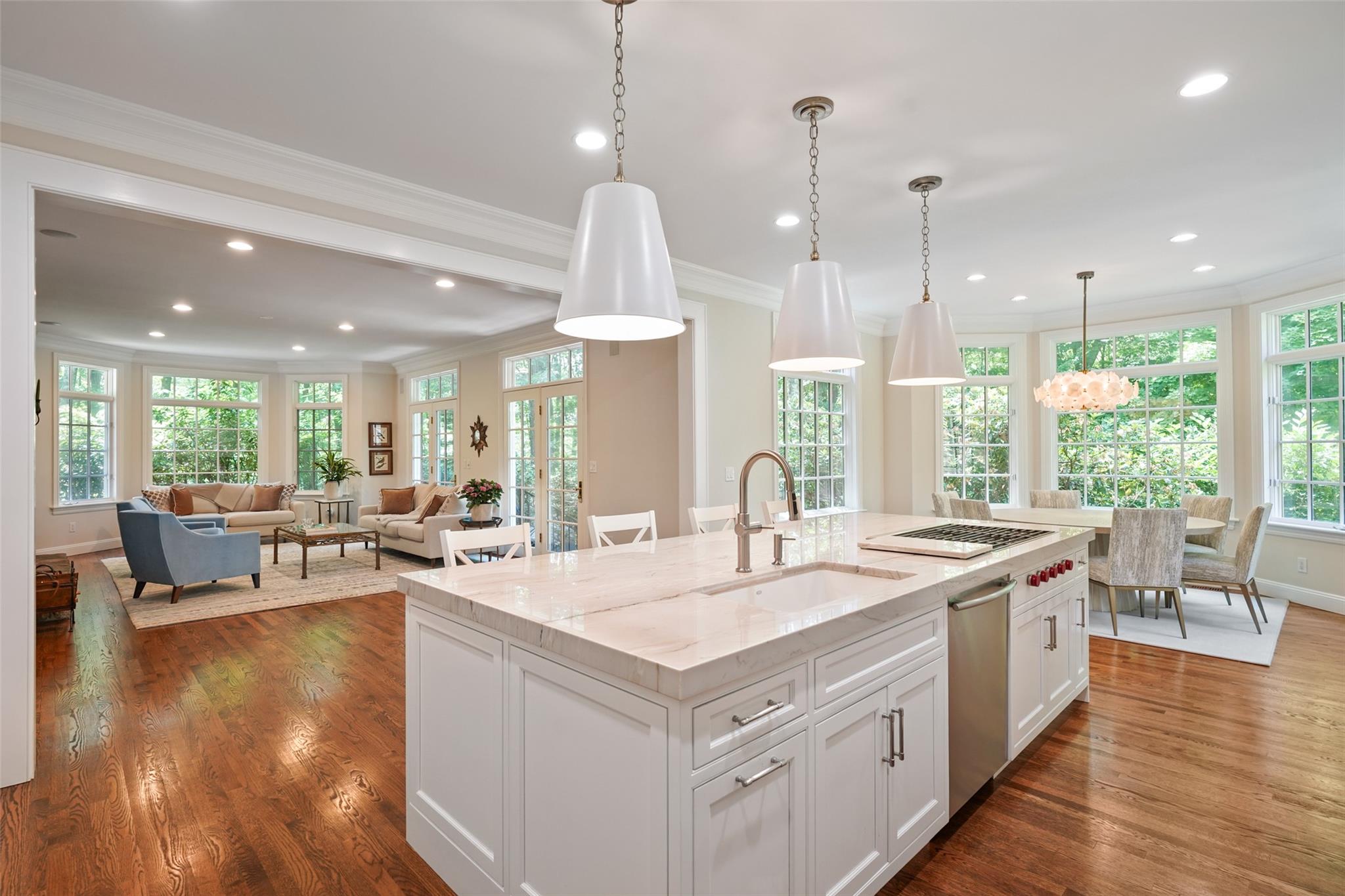 28 Stone Paddock Place, Bedford, NY 10506