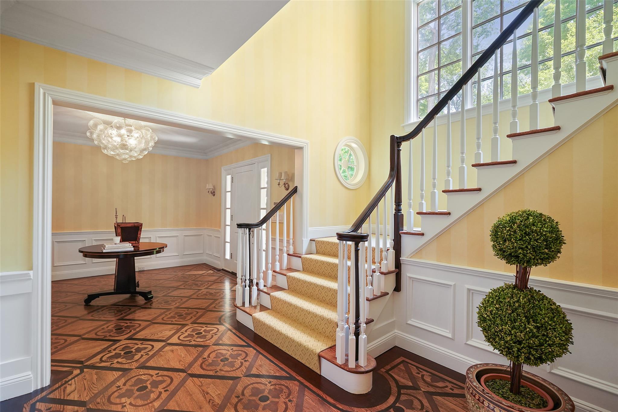 28 Stone Paddock Place, Bedford, NY 10506