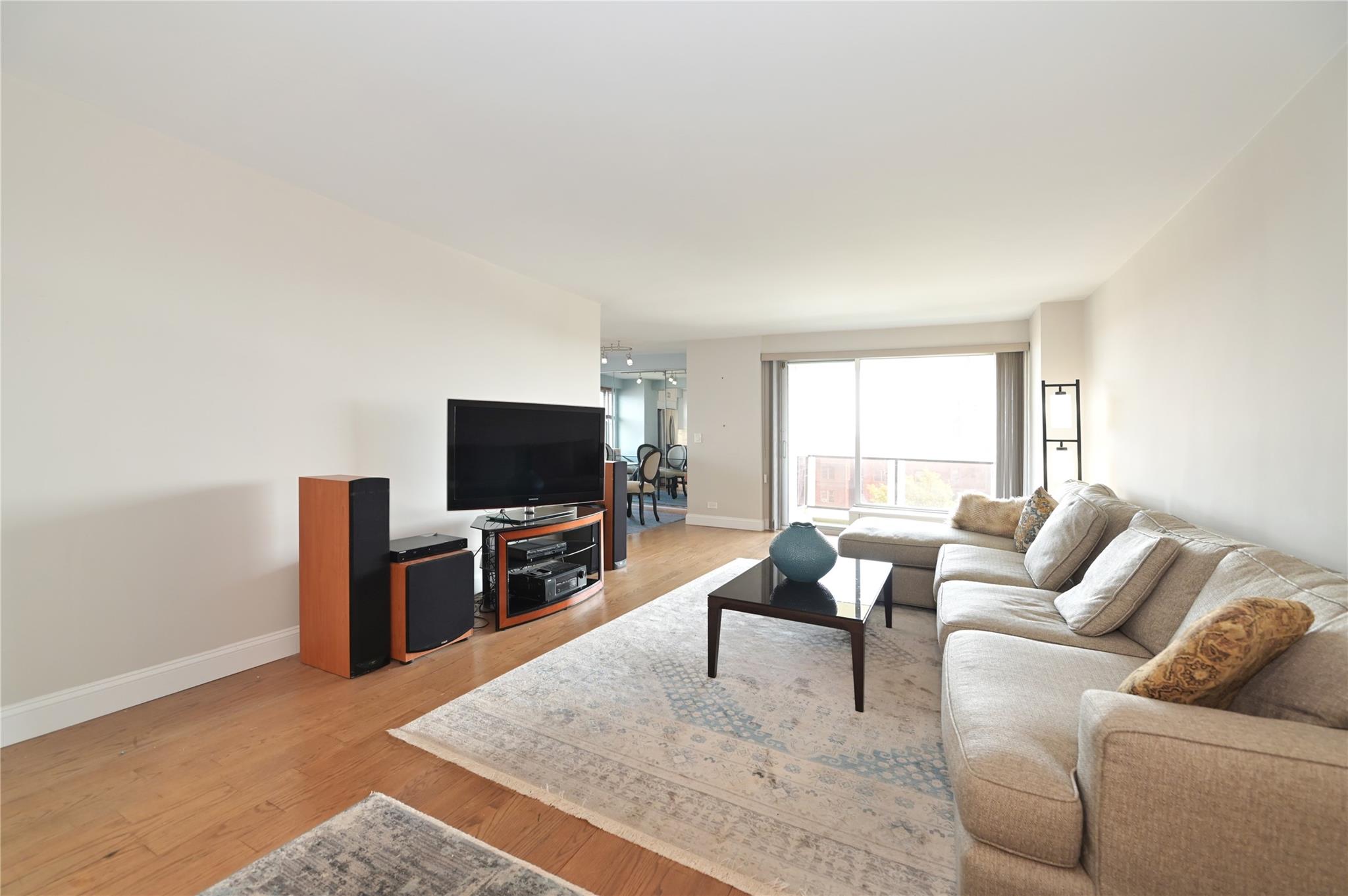 110-11 Queens Boulevard # 8H, Forest Hills, NY 11375