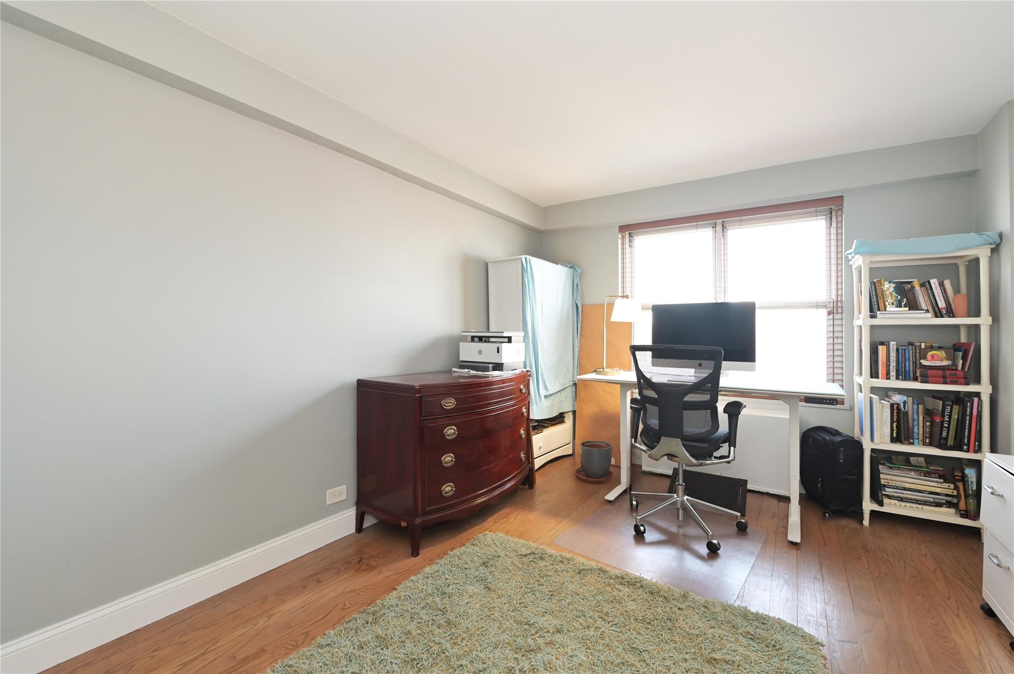 110-11 Queens Boulevard # 8H, Forest Hills, NY 11375