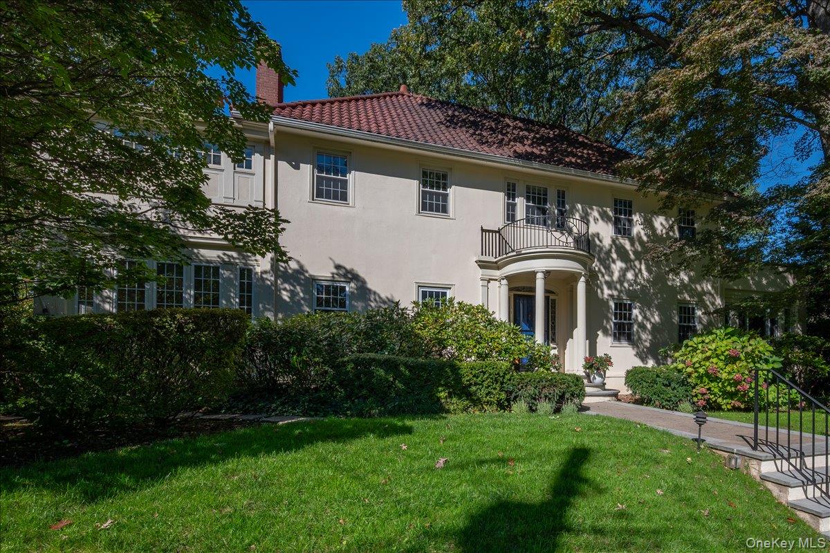 115 Cliff Avenue, Pelham, NY 10803