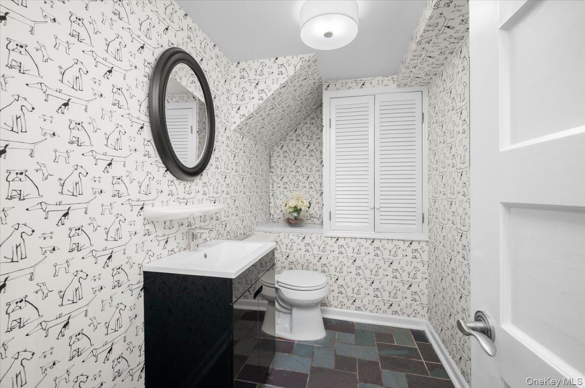 115 Cliff Avenue, Pelham, NY 10803