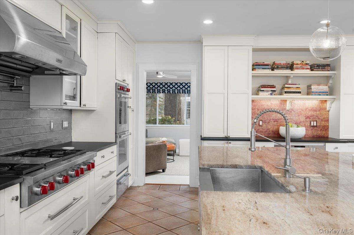 115 Cliff Avenue, Pelham, NY 10803