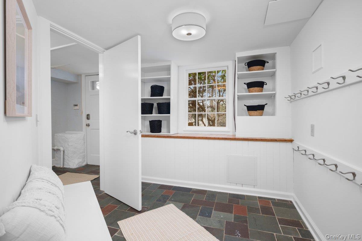 115 Cliff Avenue, Pelham, NY 10803