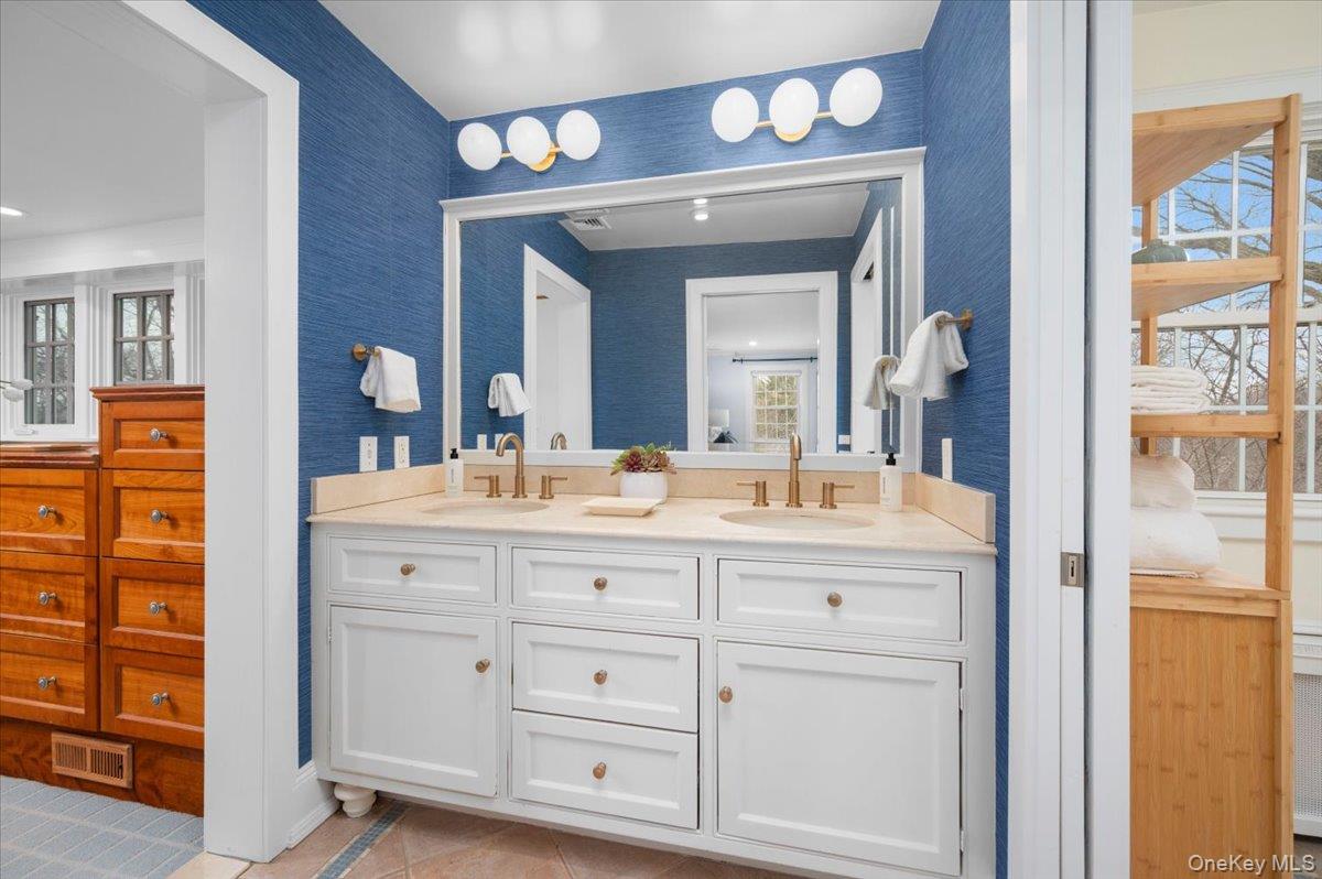 115 Cliff Avenue, Pelham, NY 10803