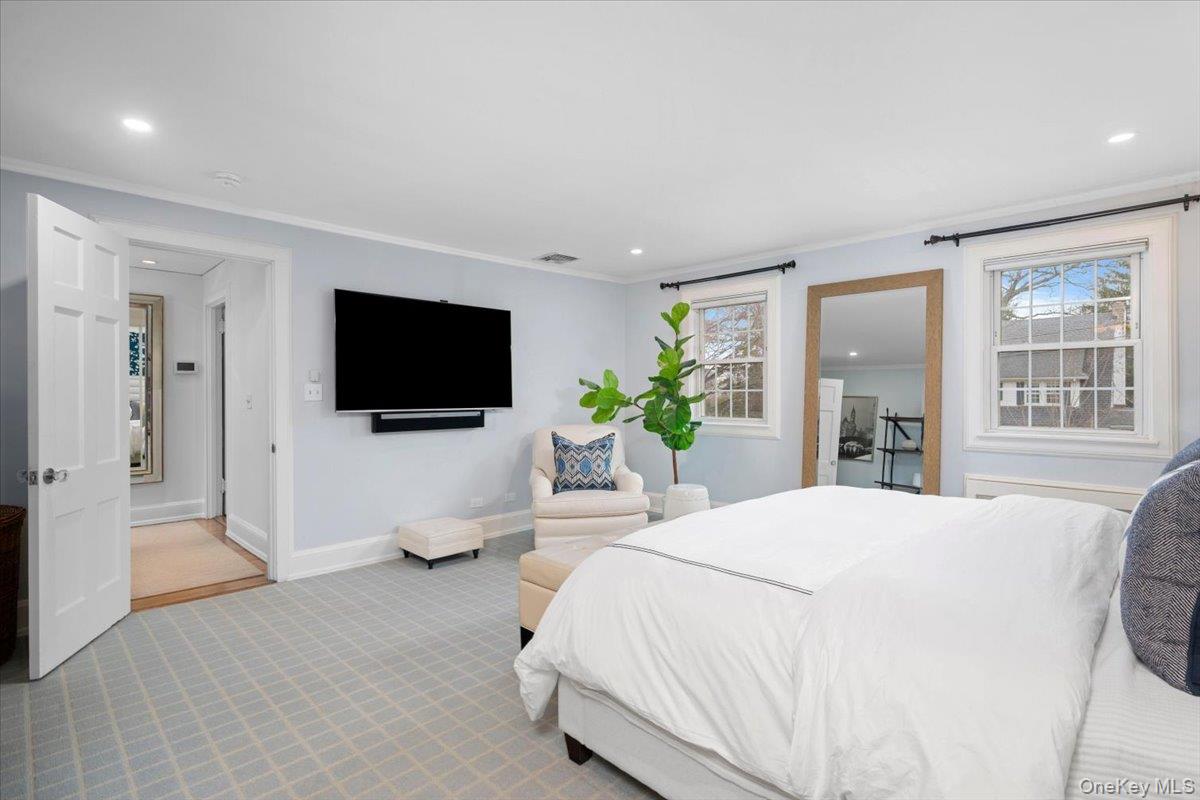 115 Cliff Avenue, Pelham, NY 10803