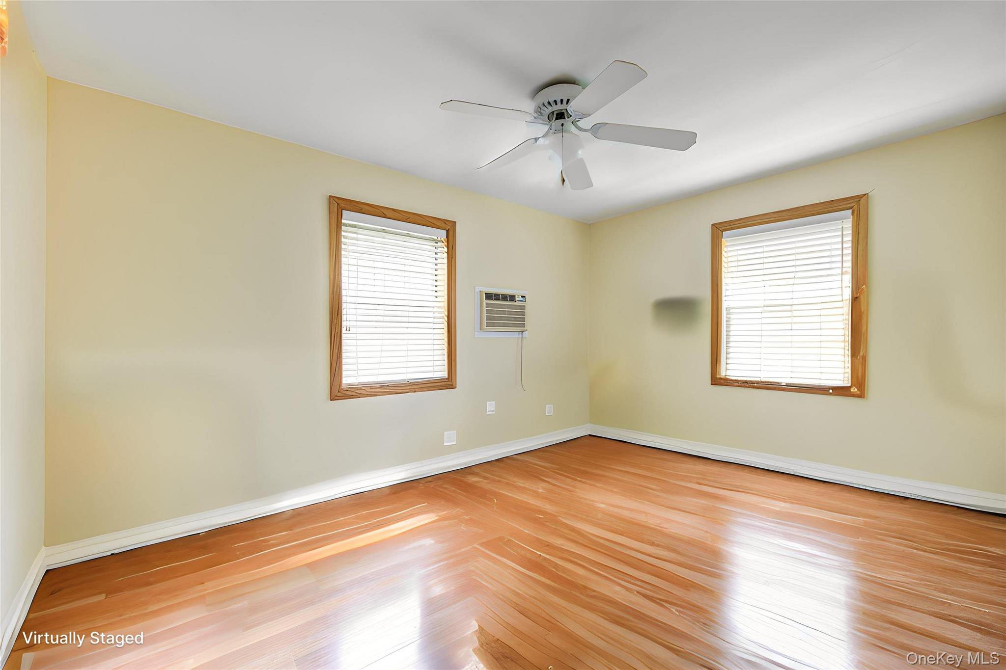 211-19A 73 Avenue # Lower, Oakland Gardens, NY 11364