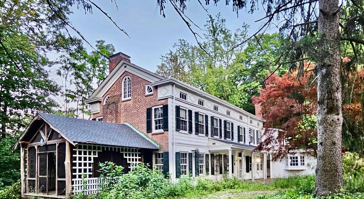 110 Main Street, Roslyn, NY 11576