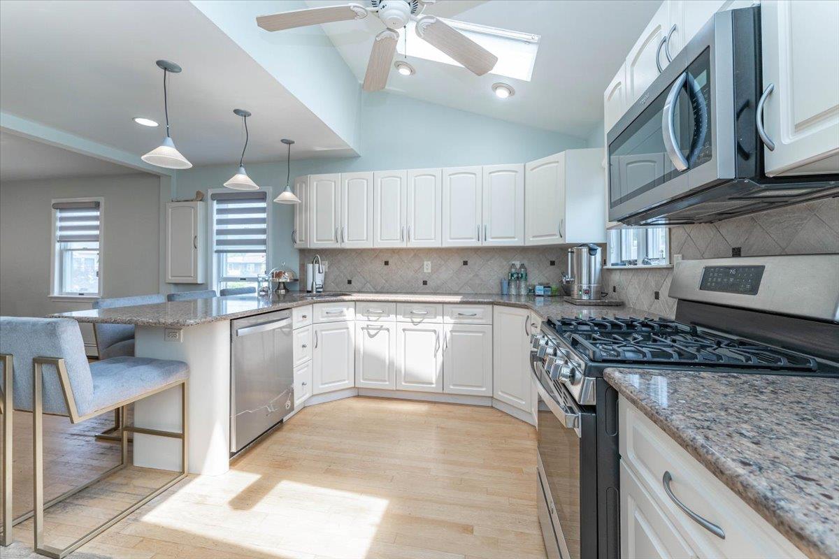 143 Davis Avenue, Inwood, NY 11096