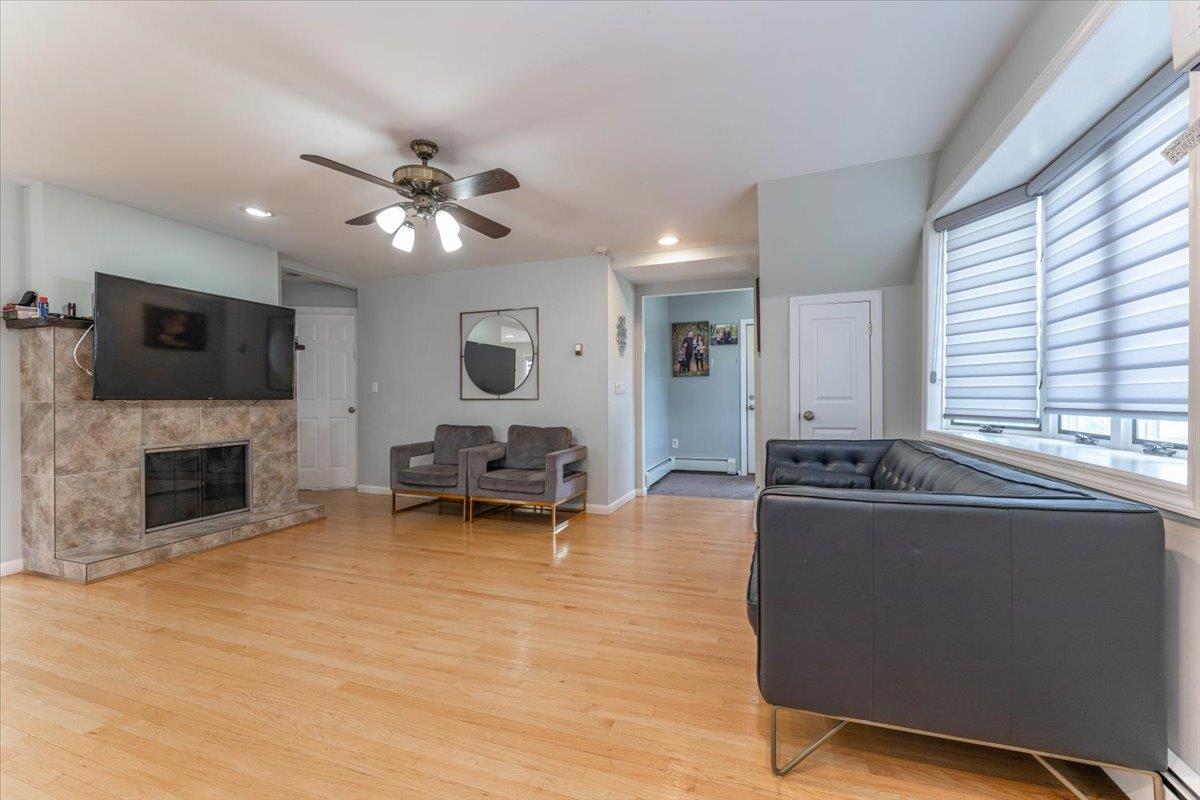 143 Davis Avenue, Inwood, NY 11096