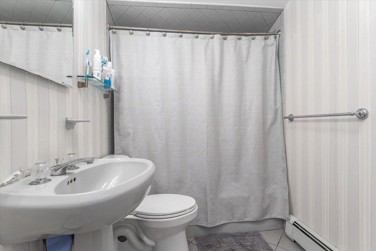 143 Davis Avenue, Inwood, NY 11096