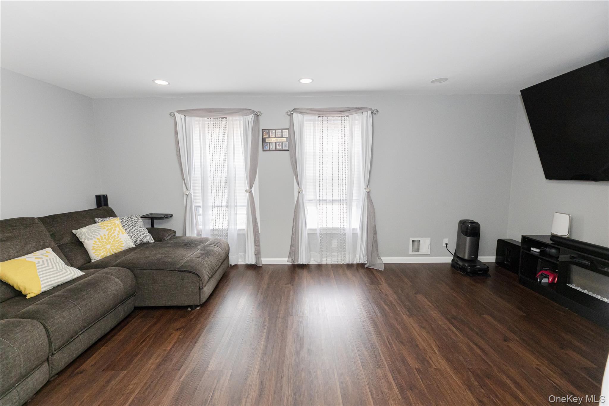 849 Southern Boulevard, Bronx, NY 10459