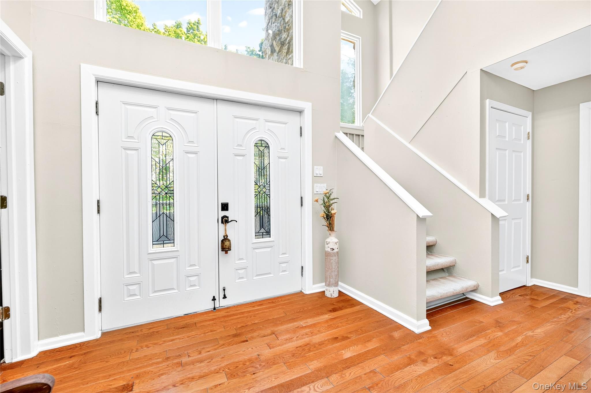 4 S Hill Road, Tomkins Cove, NY 10986