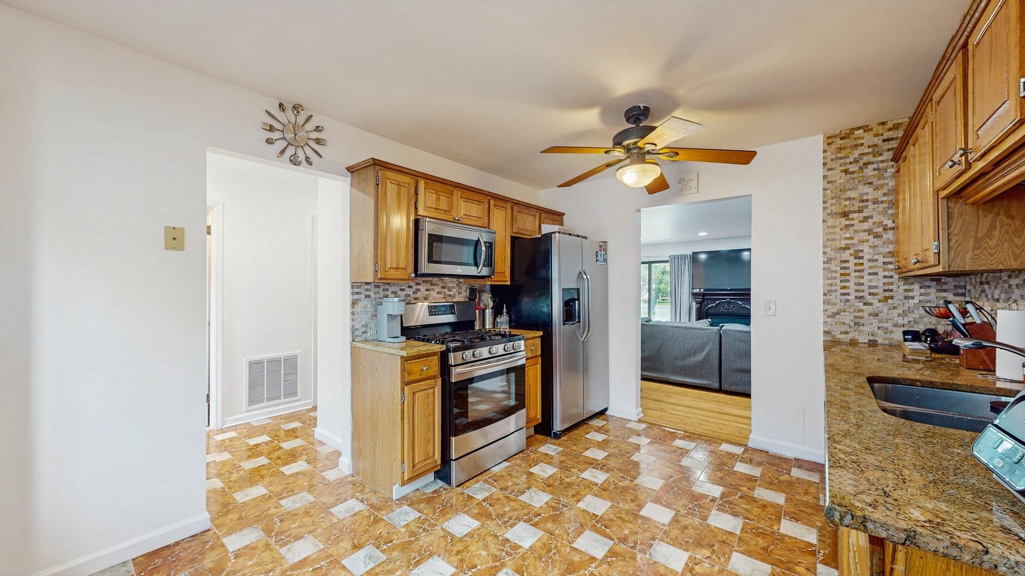 252 Heritage Lane, Monroe, NY 10950