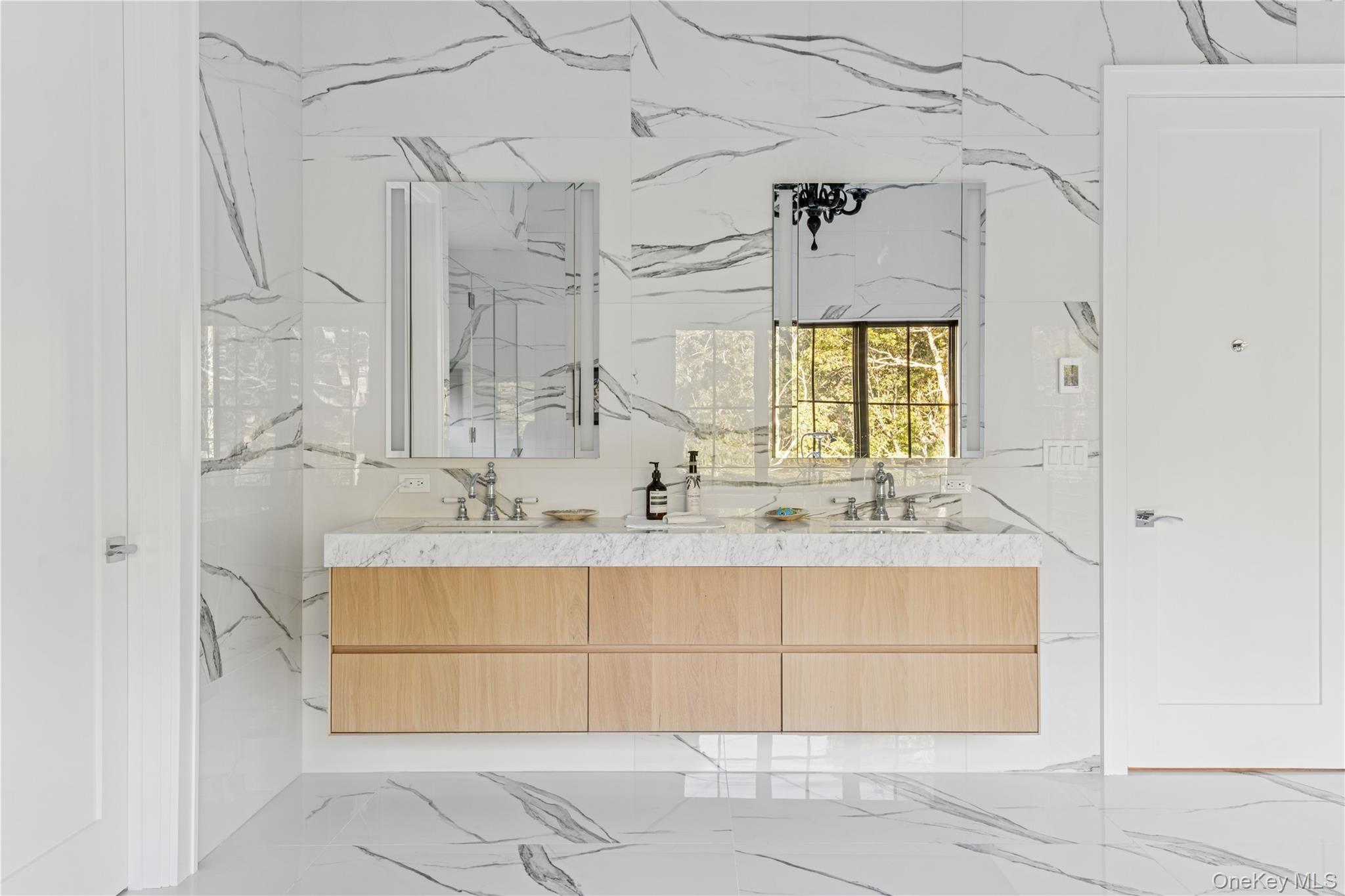 780 Sagg Road, Sagaponack, NY 11962