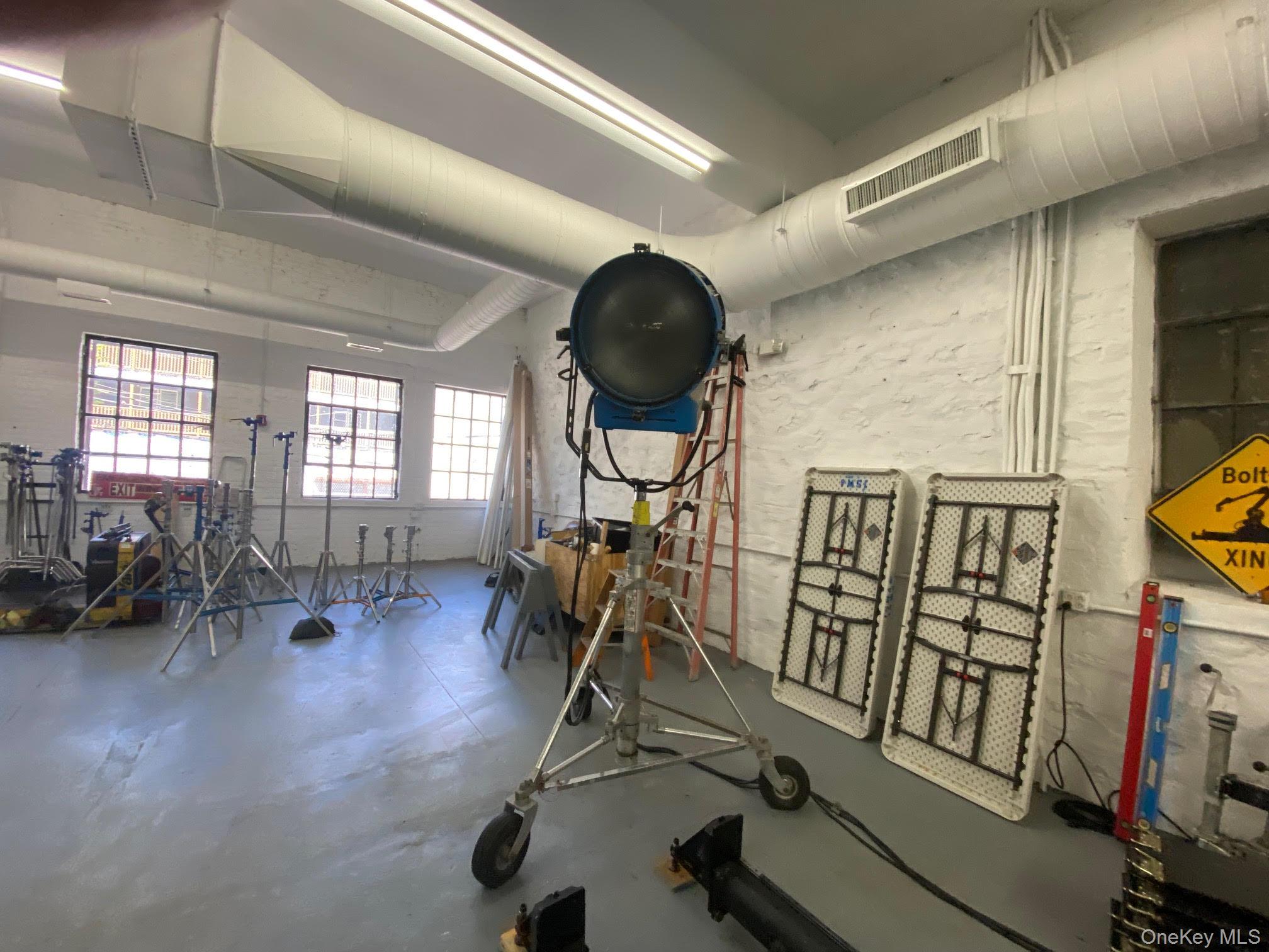 15 School Street, Yonkers, NY 10701