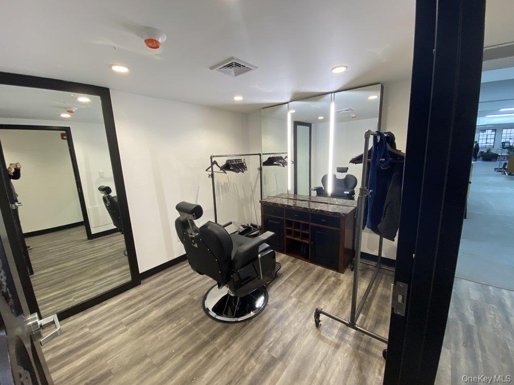 15 School Street, Yonkers, NY 10701