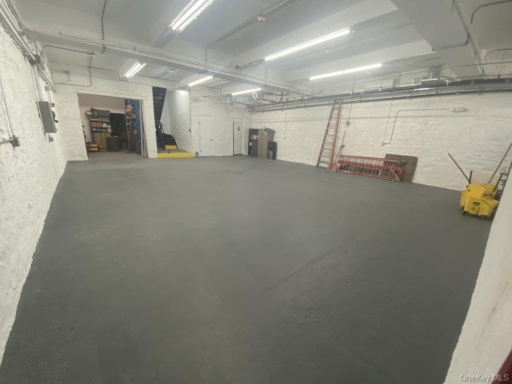 15 School Street, Yonkers, NY 10701