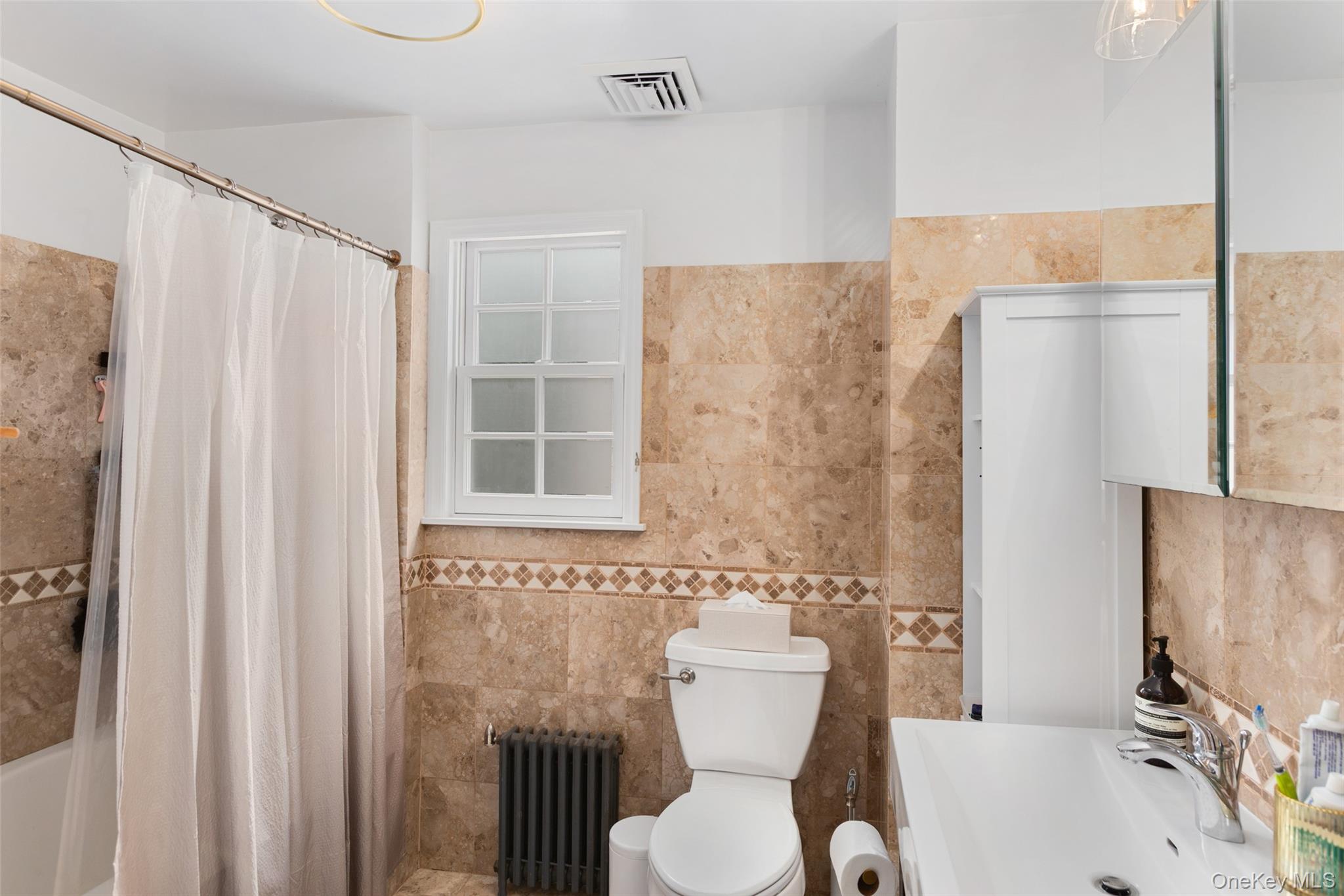 32 Central Parkway, Mount Vernon, NY 10552