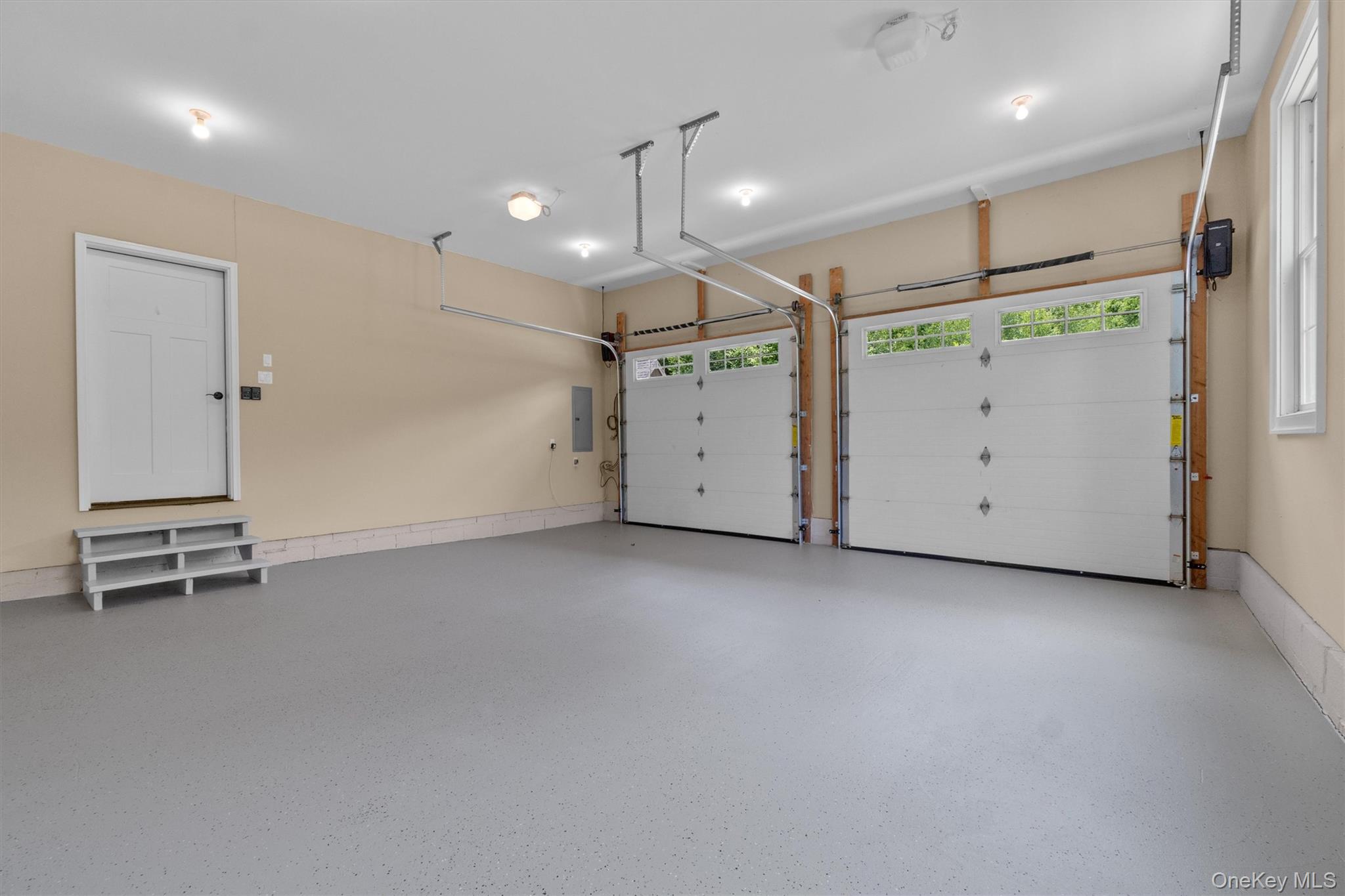 1 Hidden Hills Court, Warwick, NY 10990