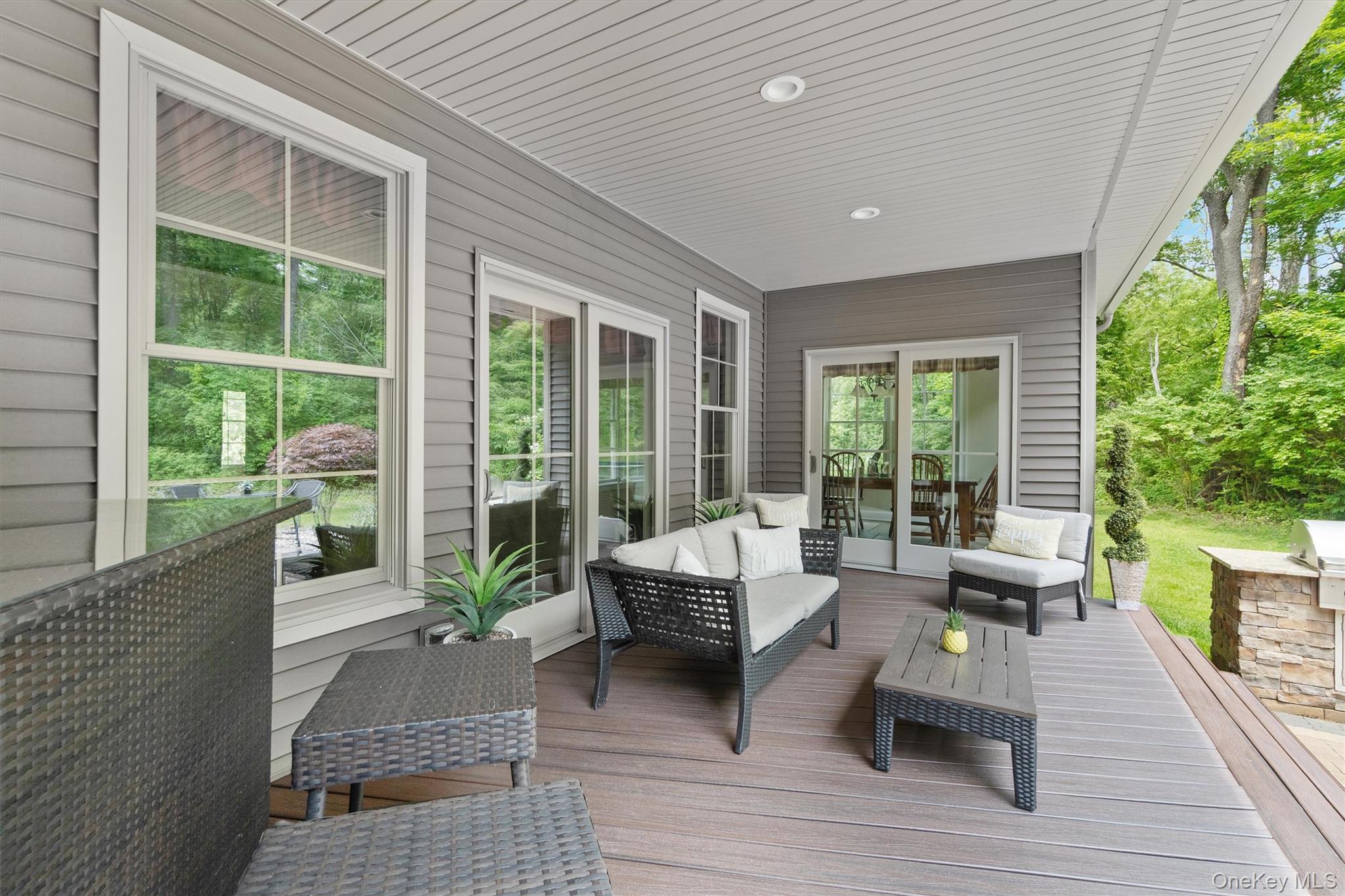 1 Hidden Hills Court, Warwick, NY 10990